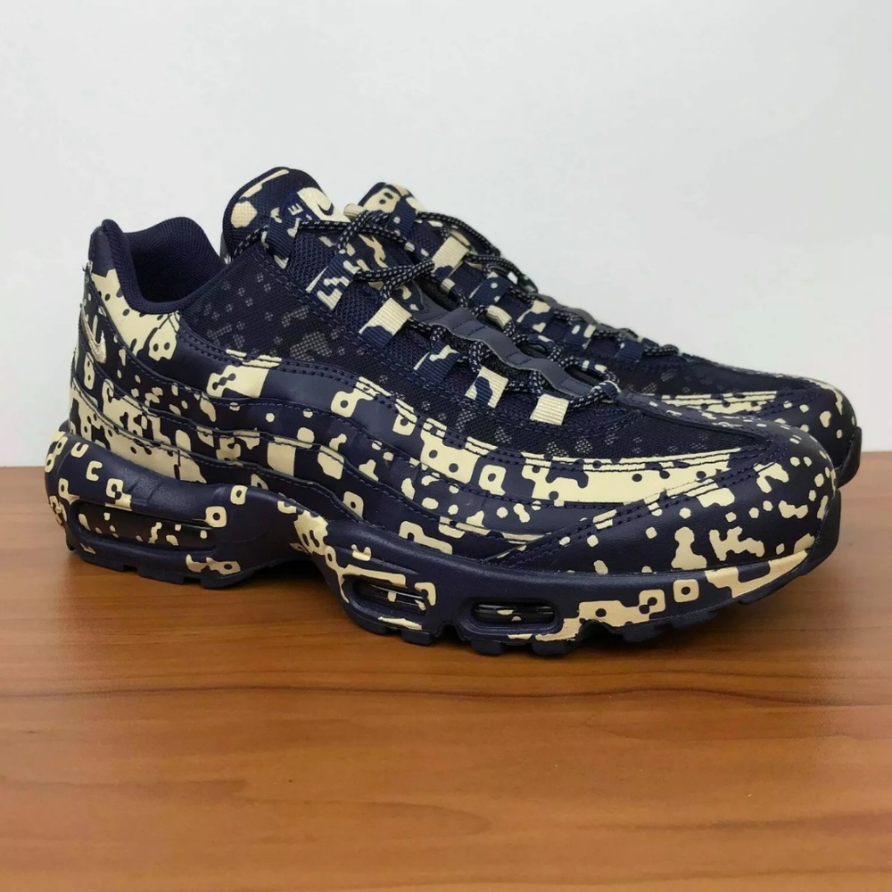 Nike Air Max 95 C.E. cav camp size 7.5 men